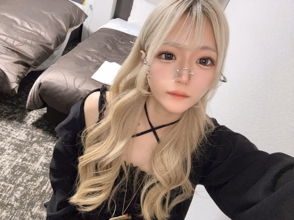 카가미 마리 15