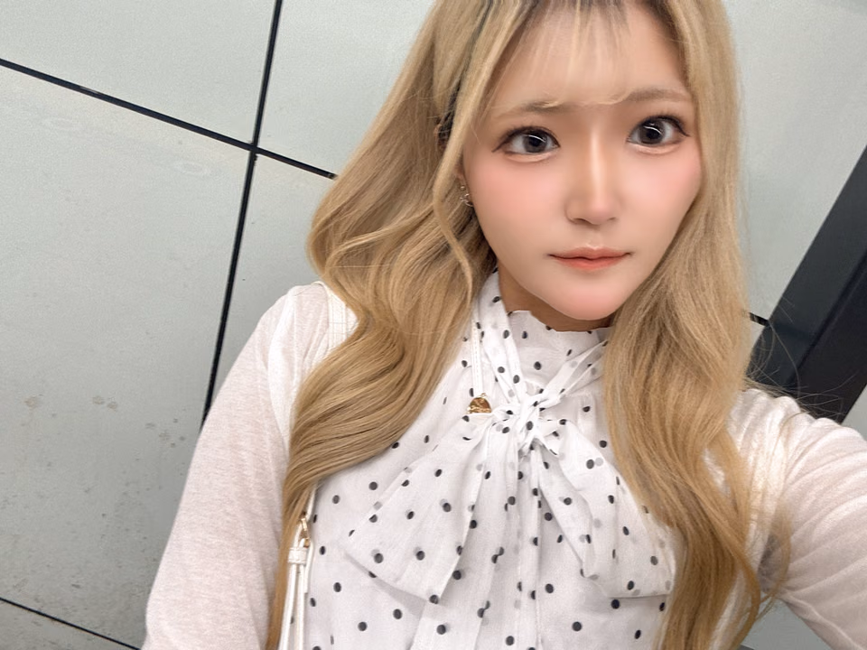 카가미 마리 17