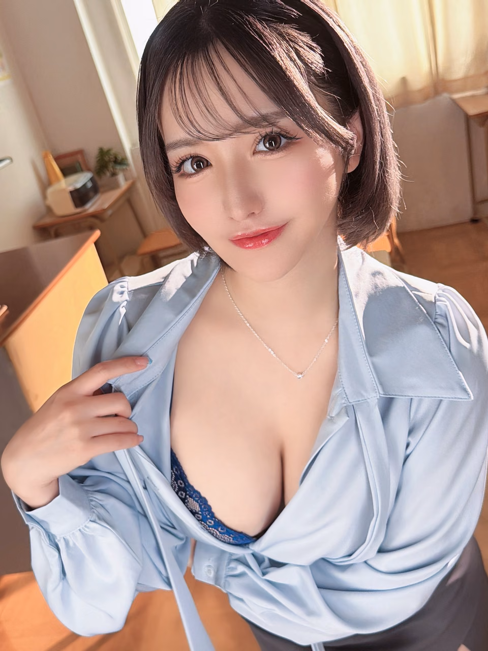 모모나가 사리나 34