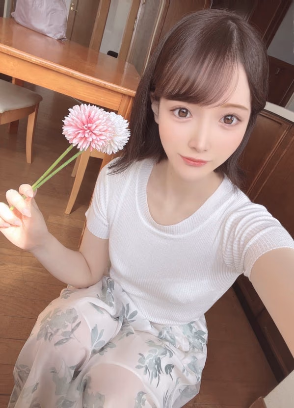 시라이시 모모 4