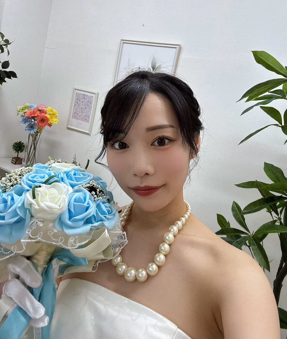 츠키노 코토네 13