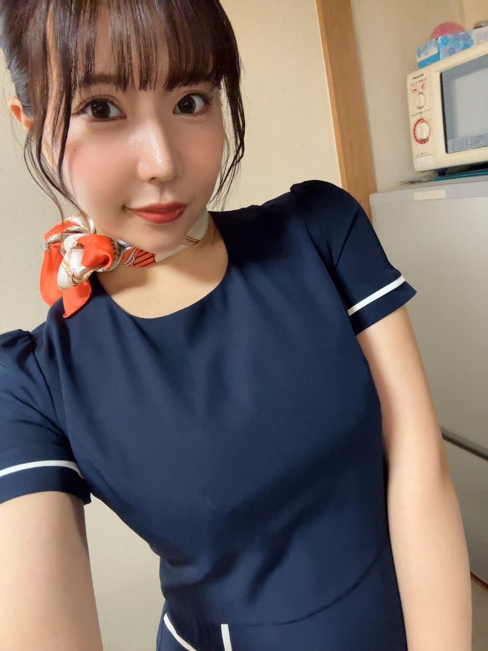 綾瀬舞菜 12