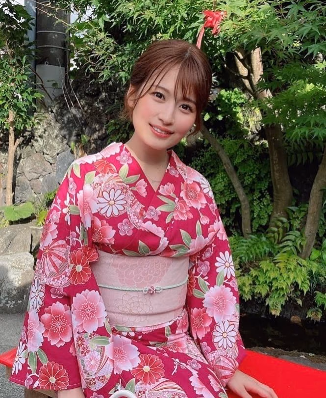 유리 마이나 24