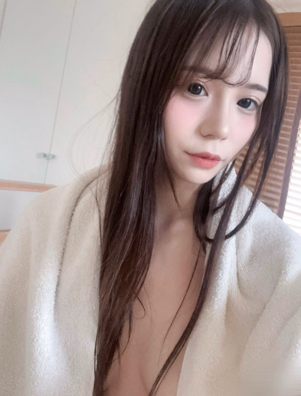 Rena Makino 3