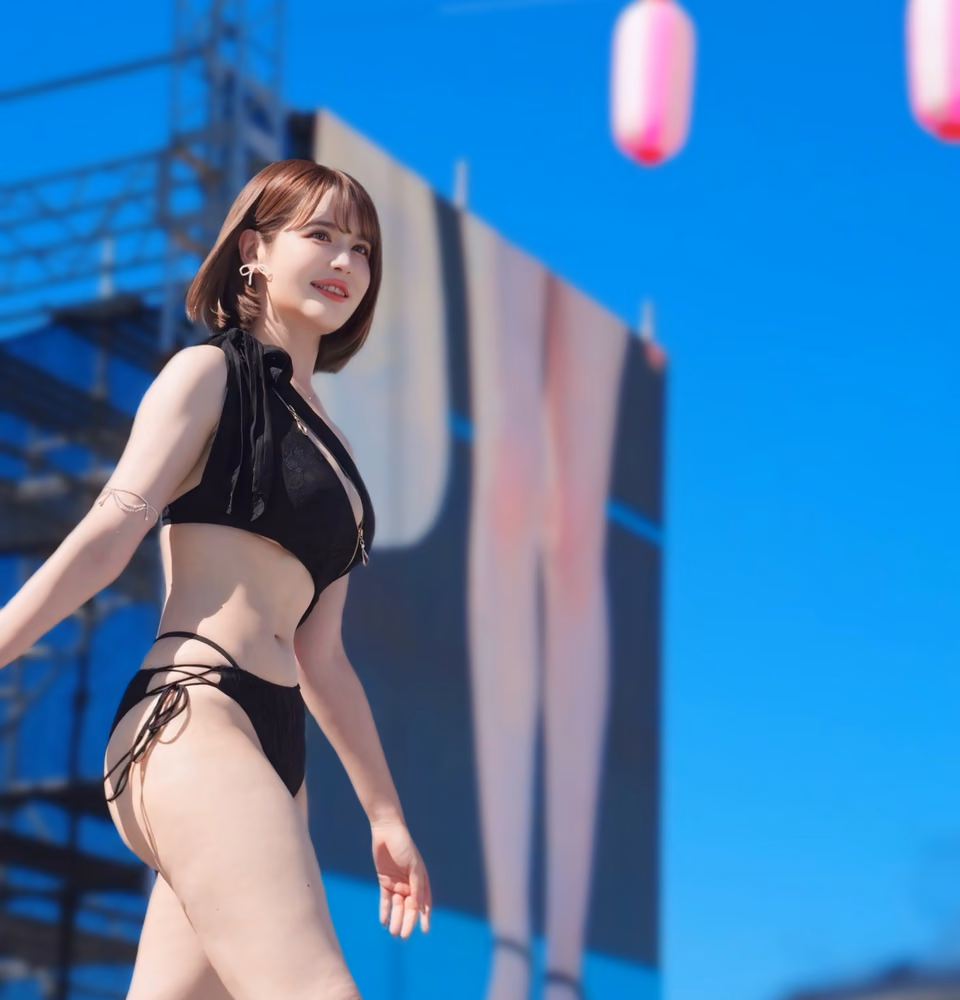 히즈루 에마 13