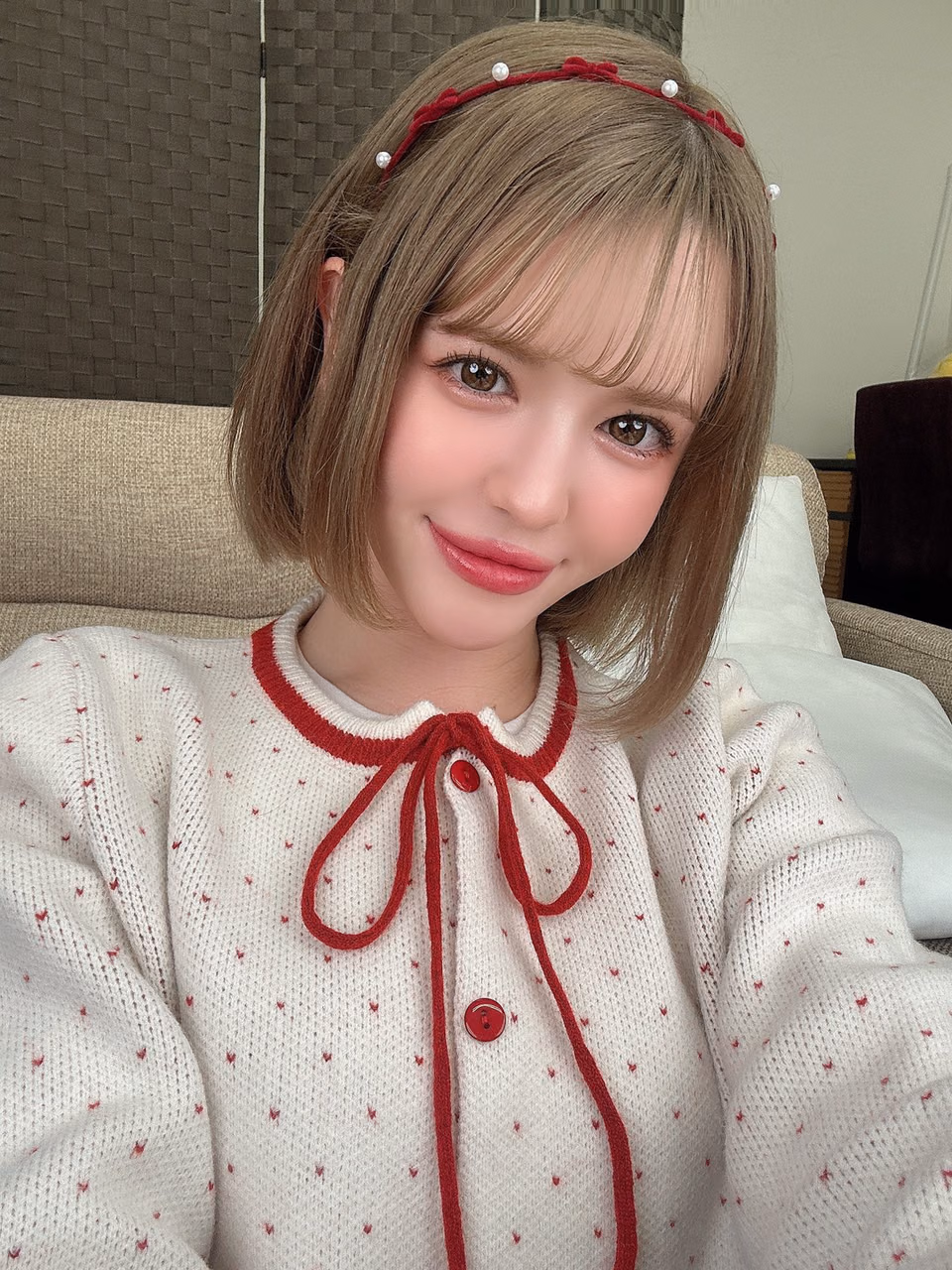 히즈루 에마 18