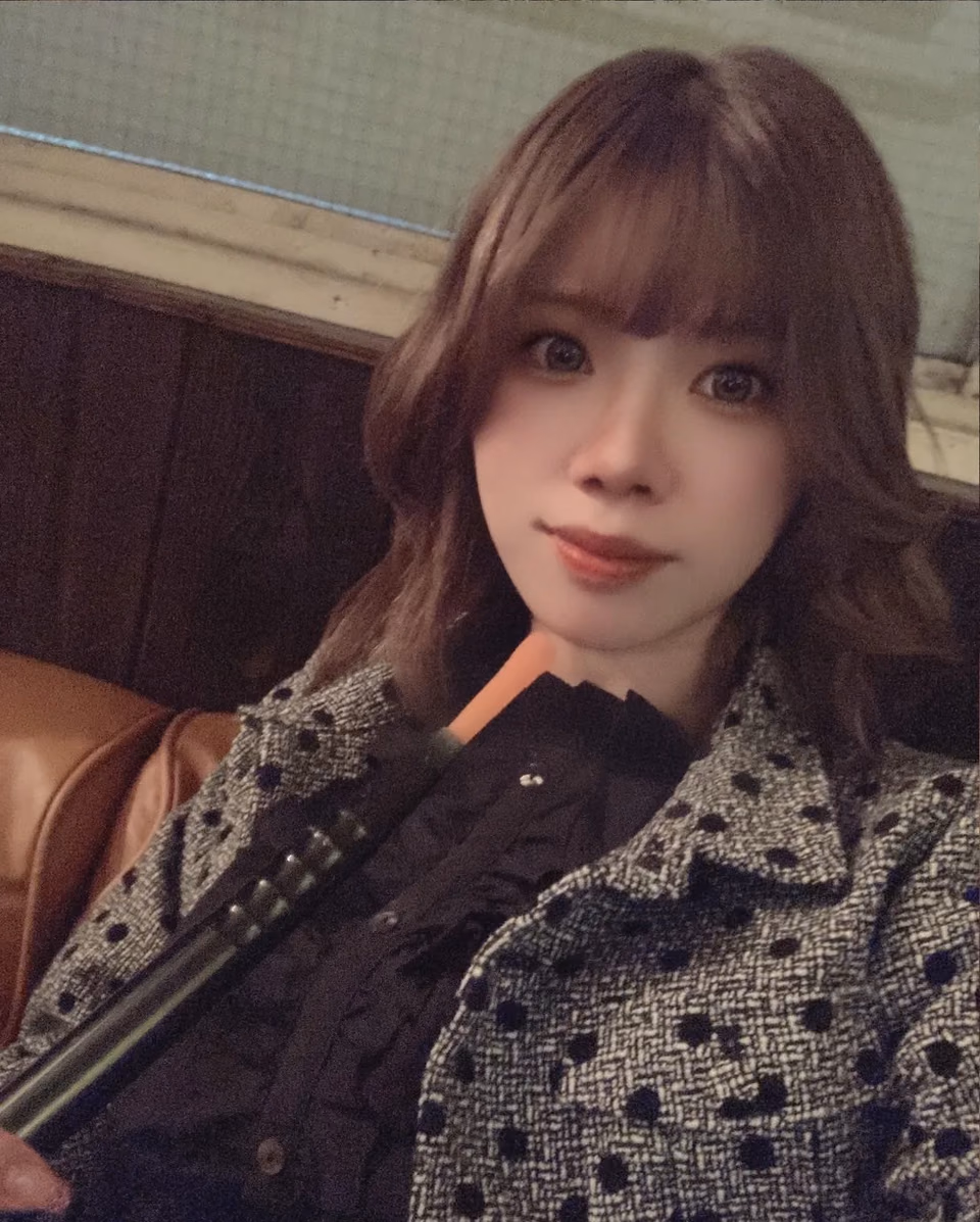 유이나 사키 6