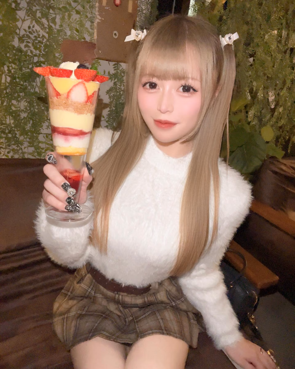 시라하마 미우 13