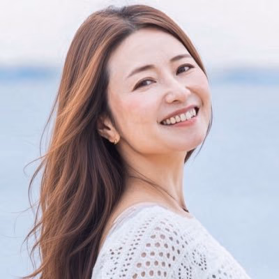 코무로 유리