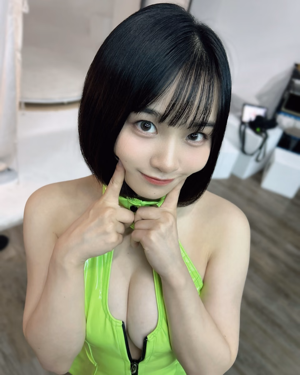 카논 우라라 23