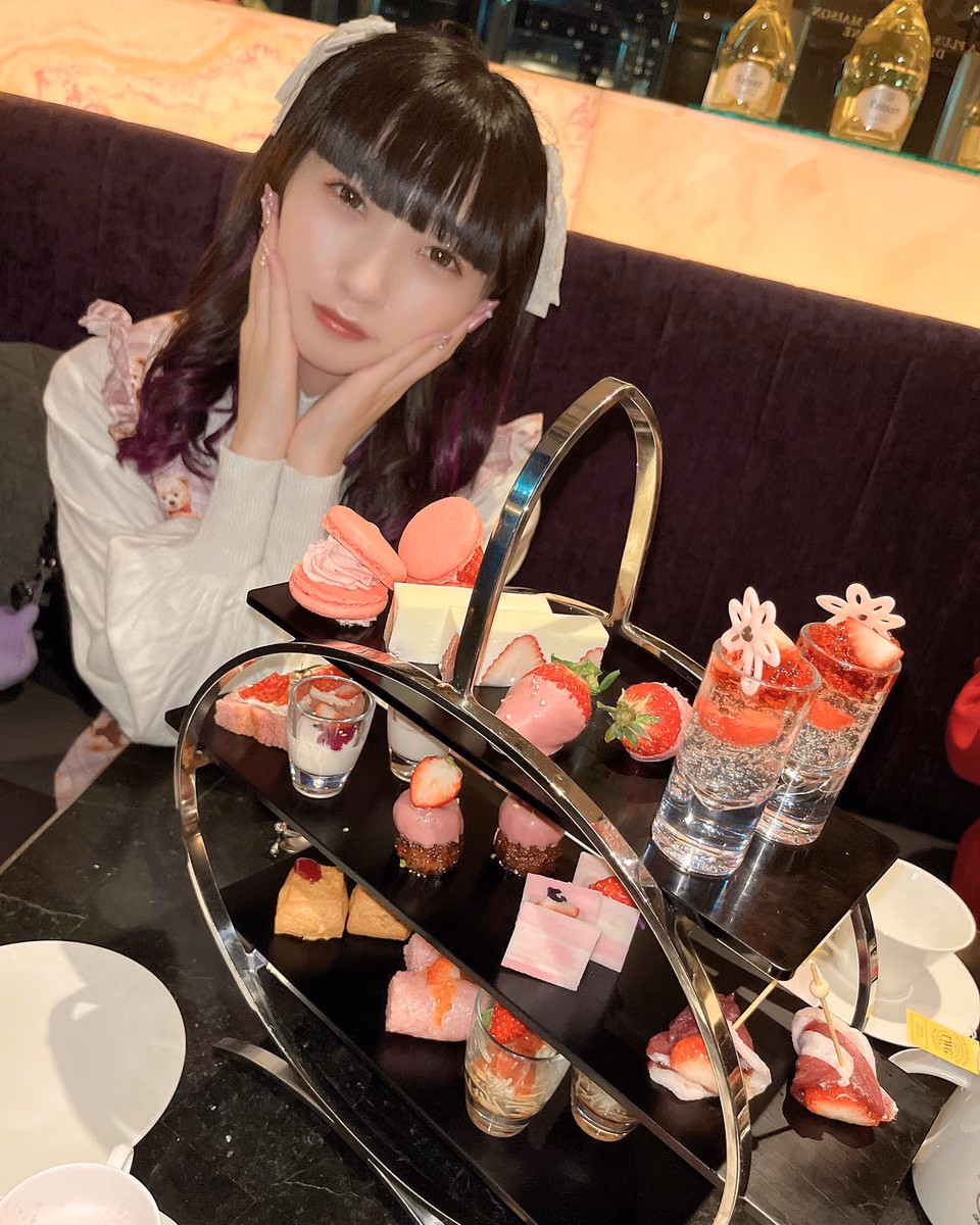 아다치 메루 18
