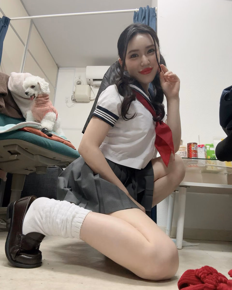 시오미 아야 16