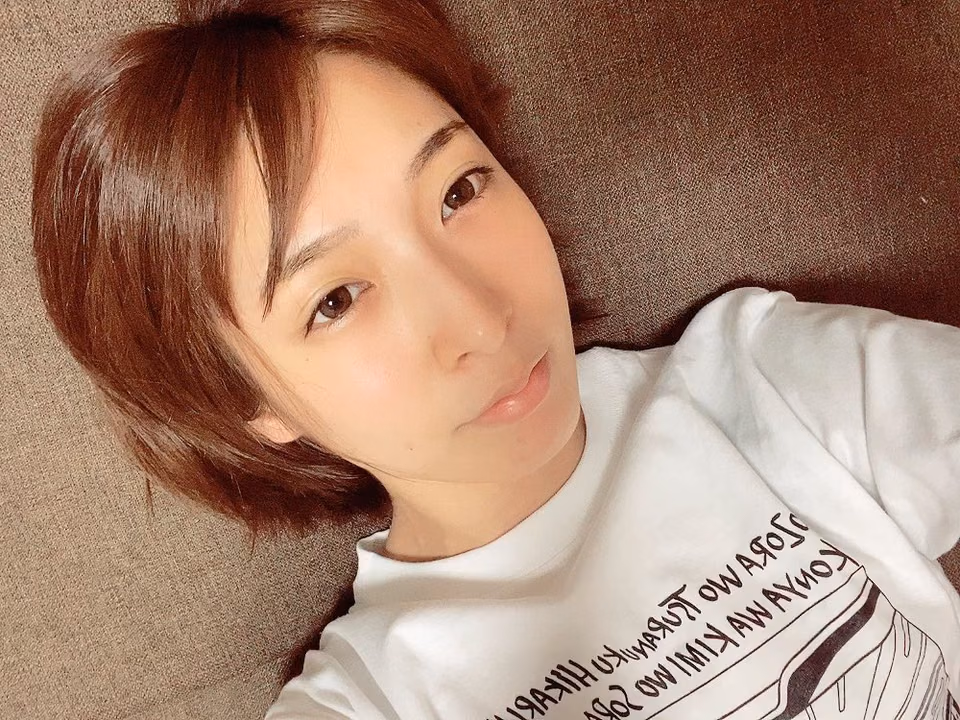 아베노 미쿠 18