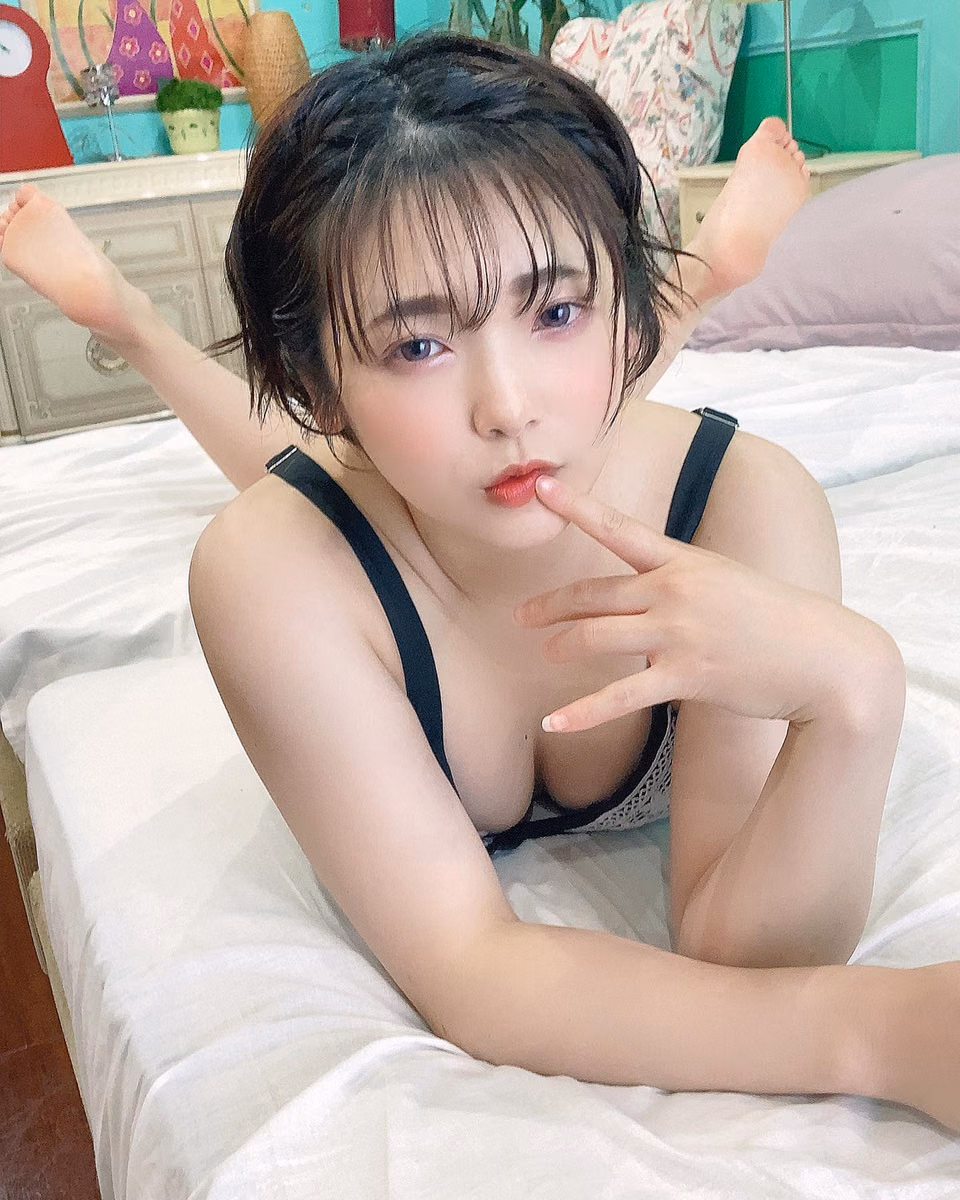 하야미 나나