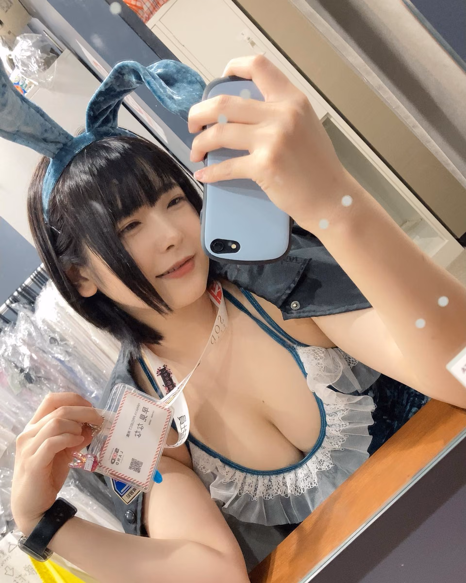 早見なな 3