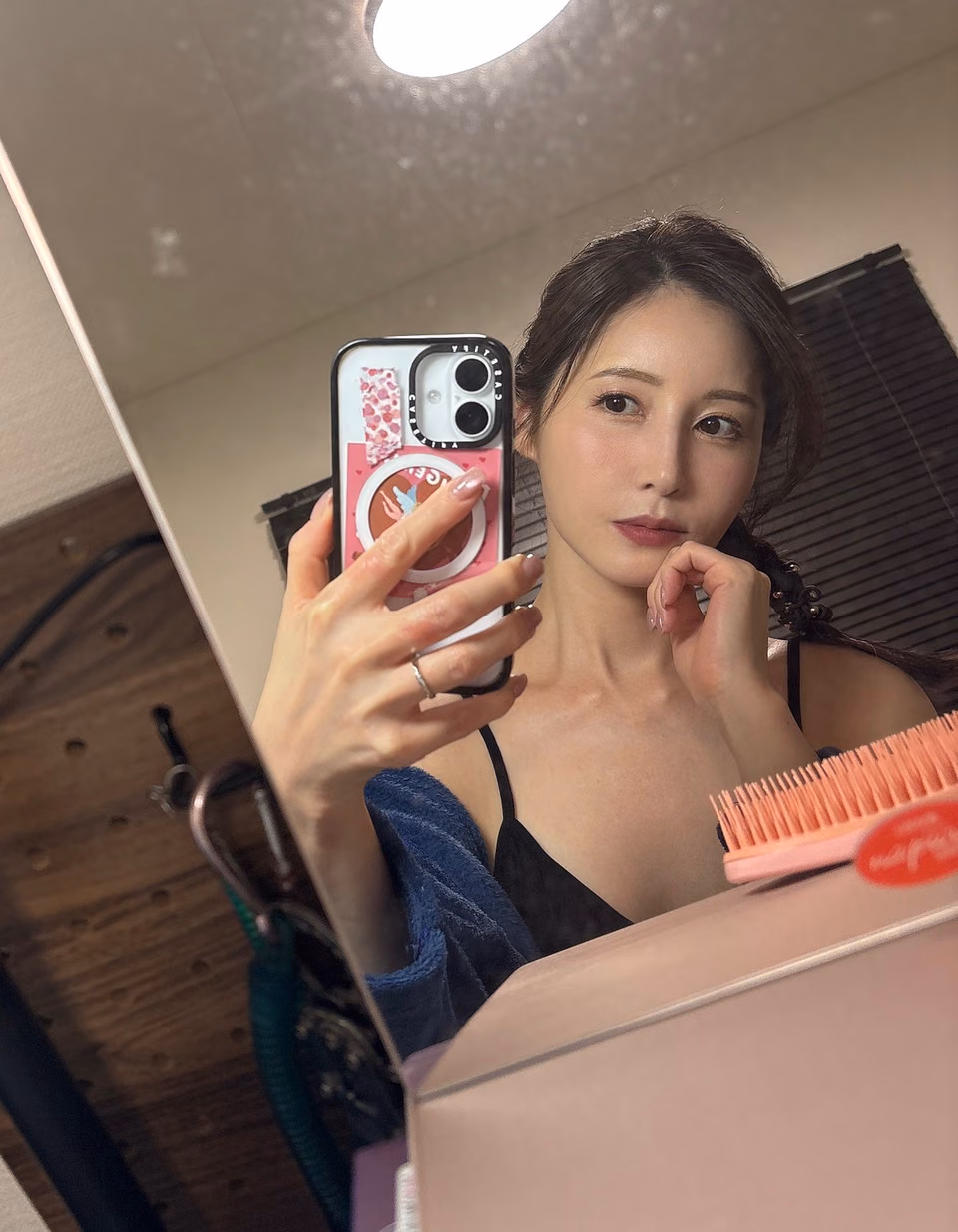 사사키 아키 23
