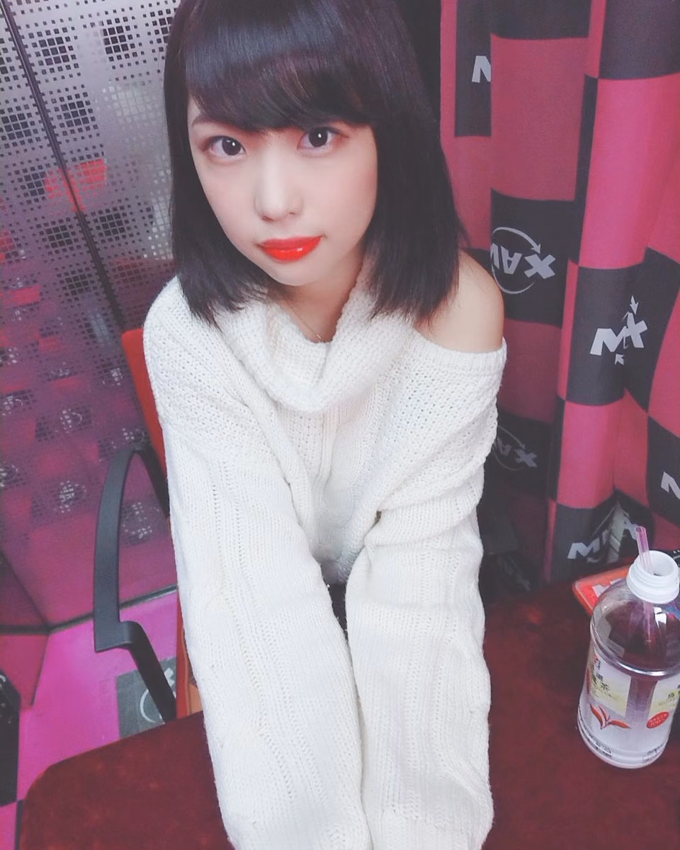 타카스기 마리 14