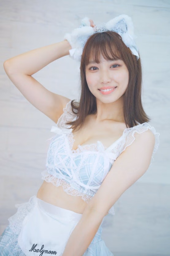 아다치 유리 3