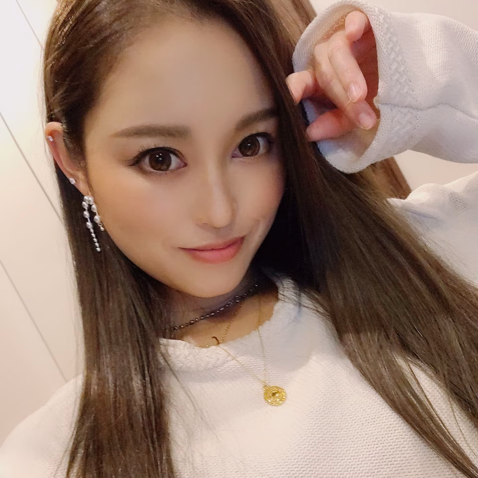 키리시마 리노 16