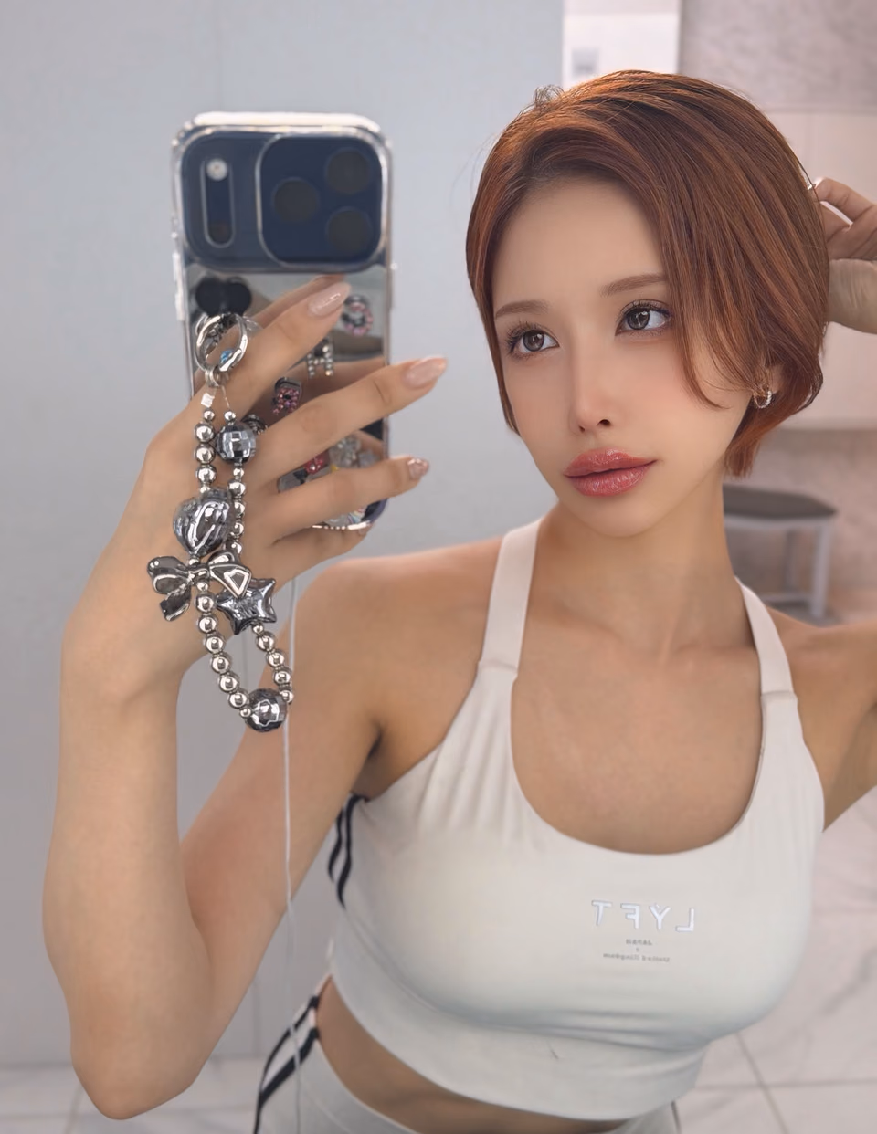 아즈마 아카리 17
