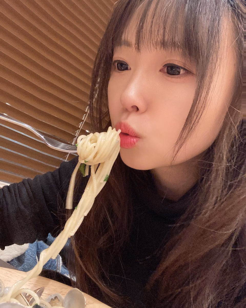 세나 아유무 14