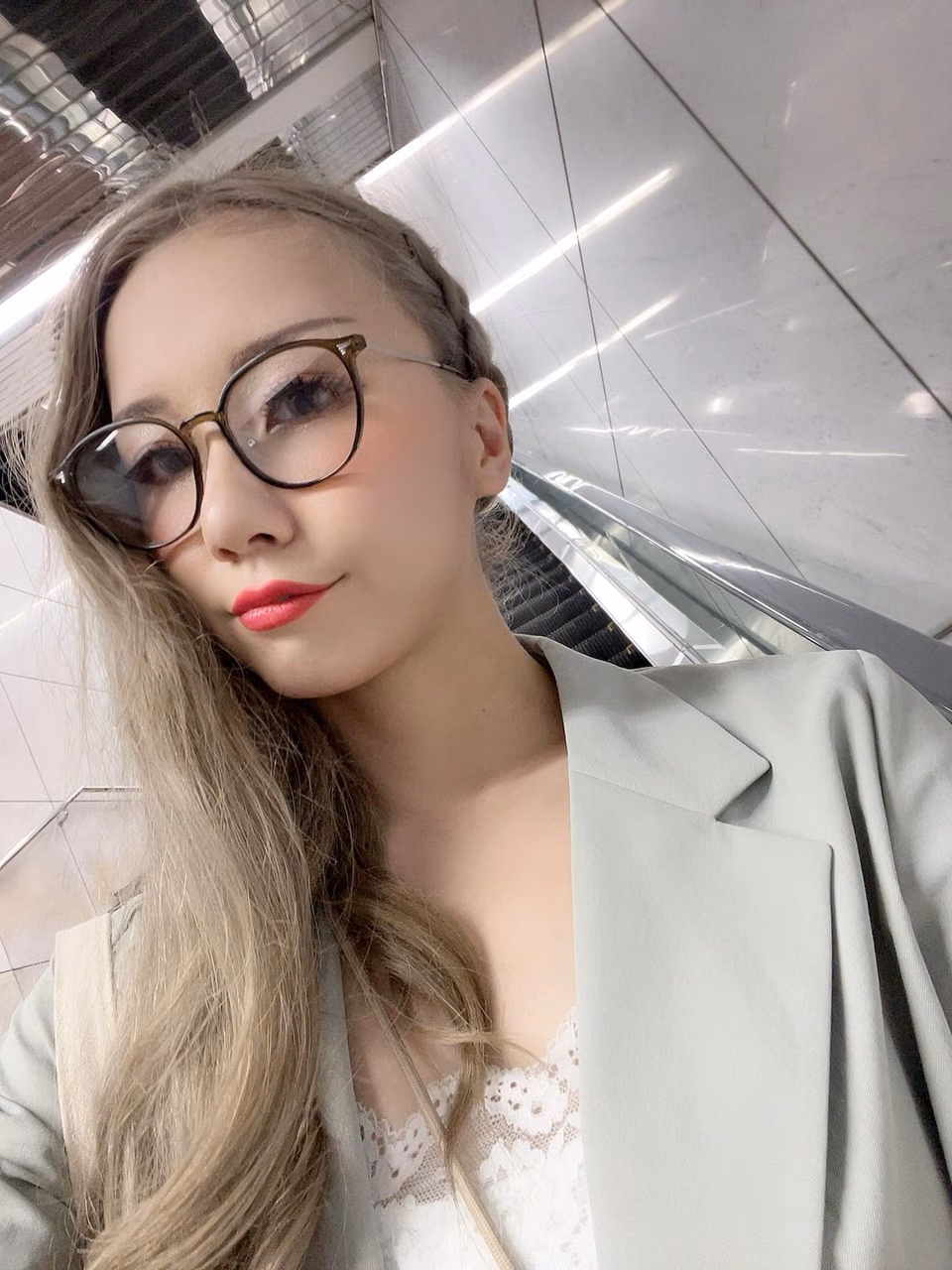 코노하 치히로 9