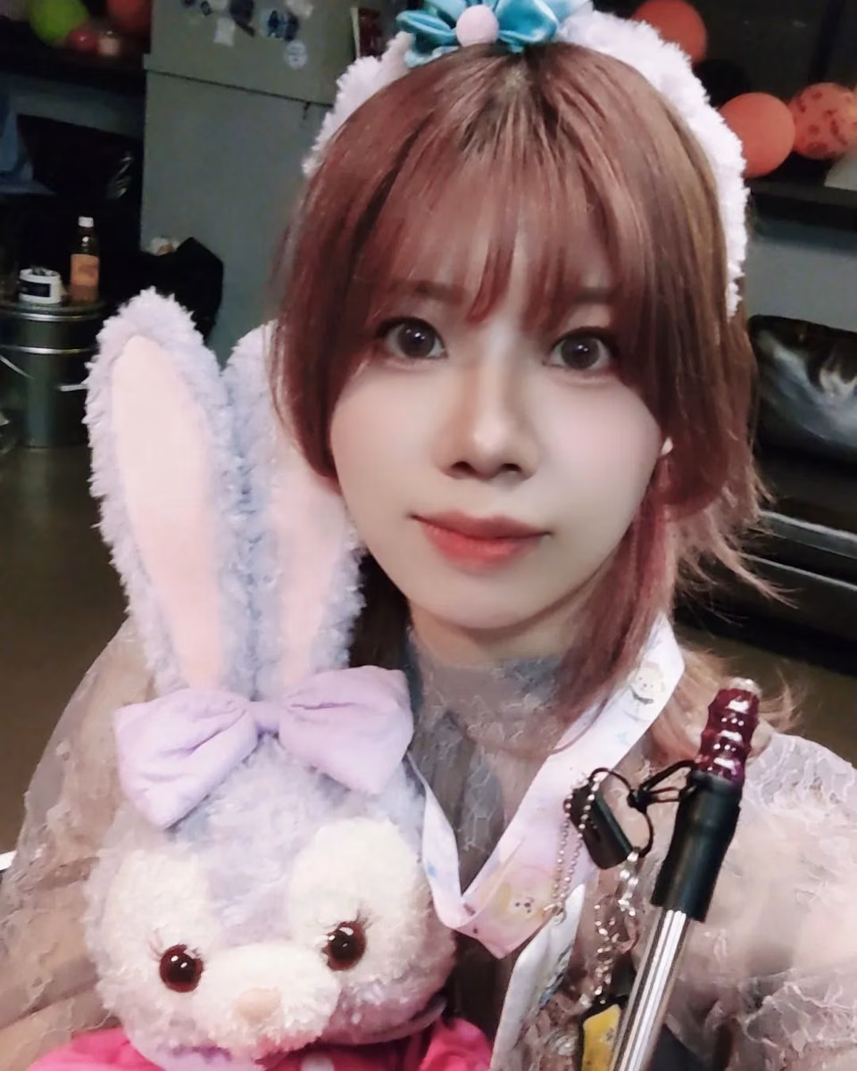 유이나 사키 18