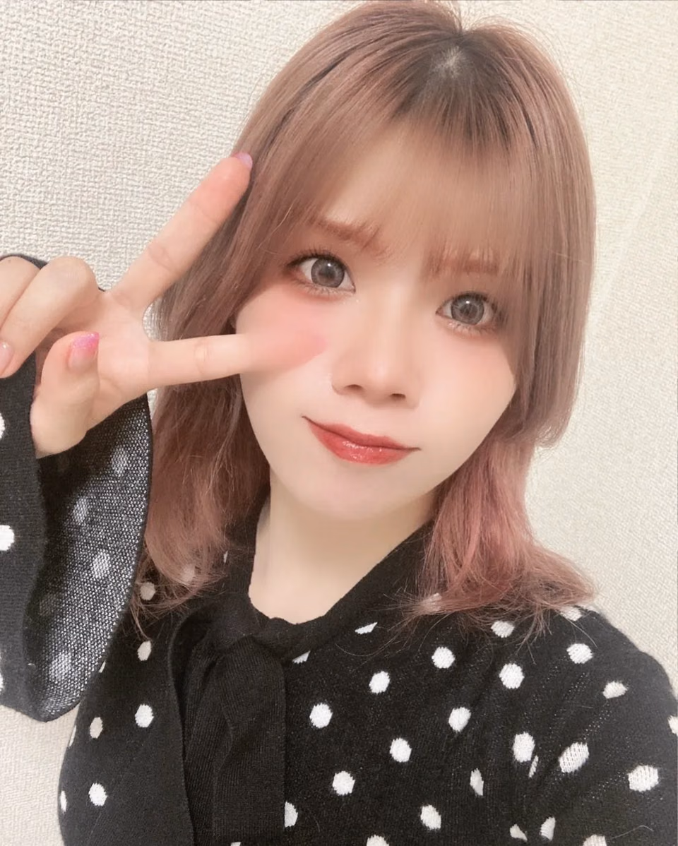 유이나 사키 20