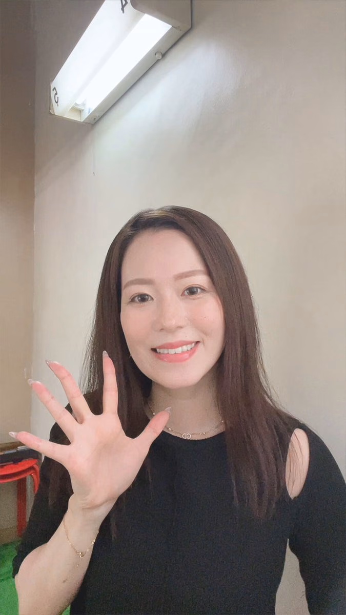 미사키 히카리 23