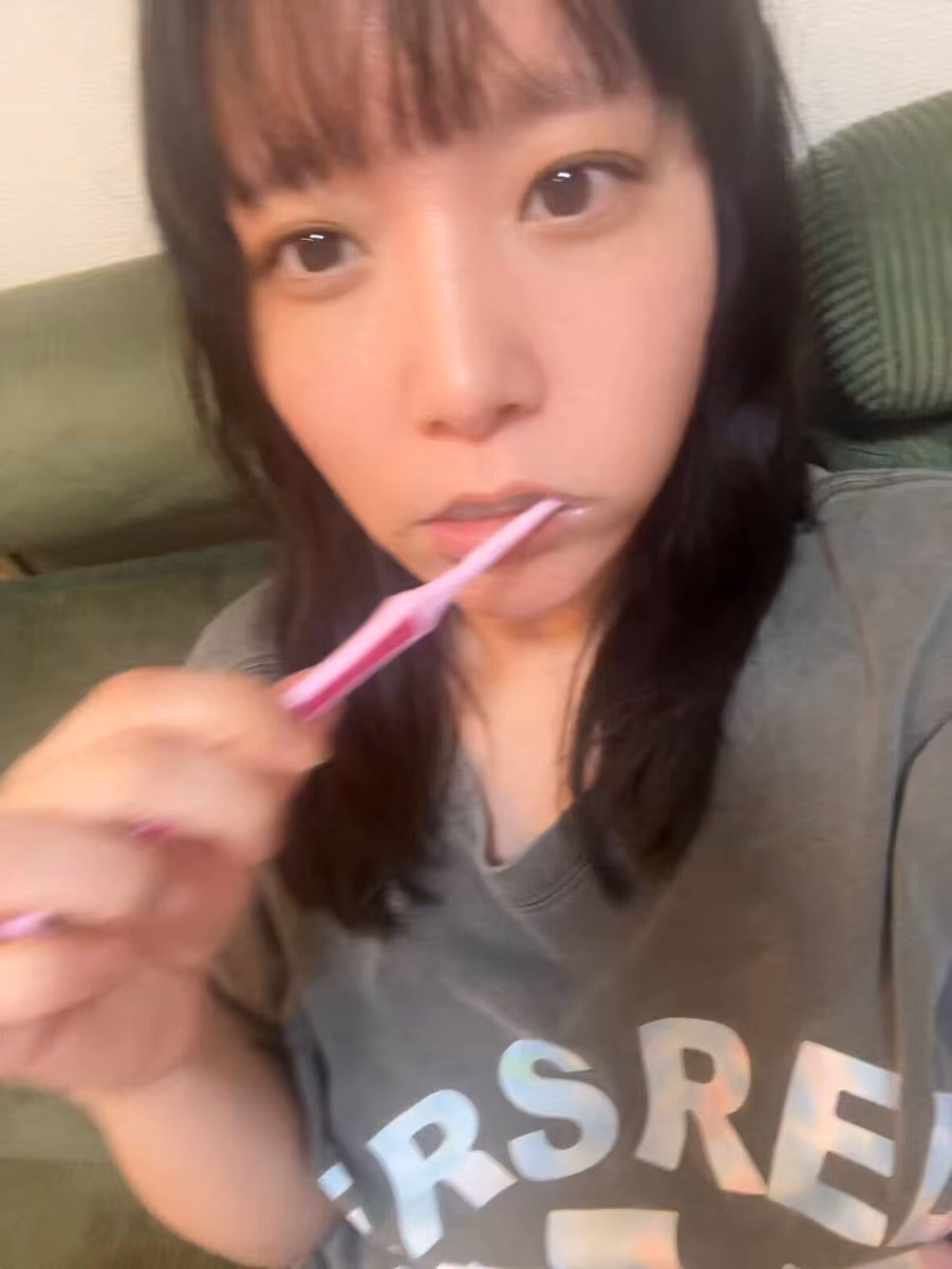 토야마 마키 16